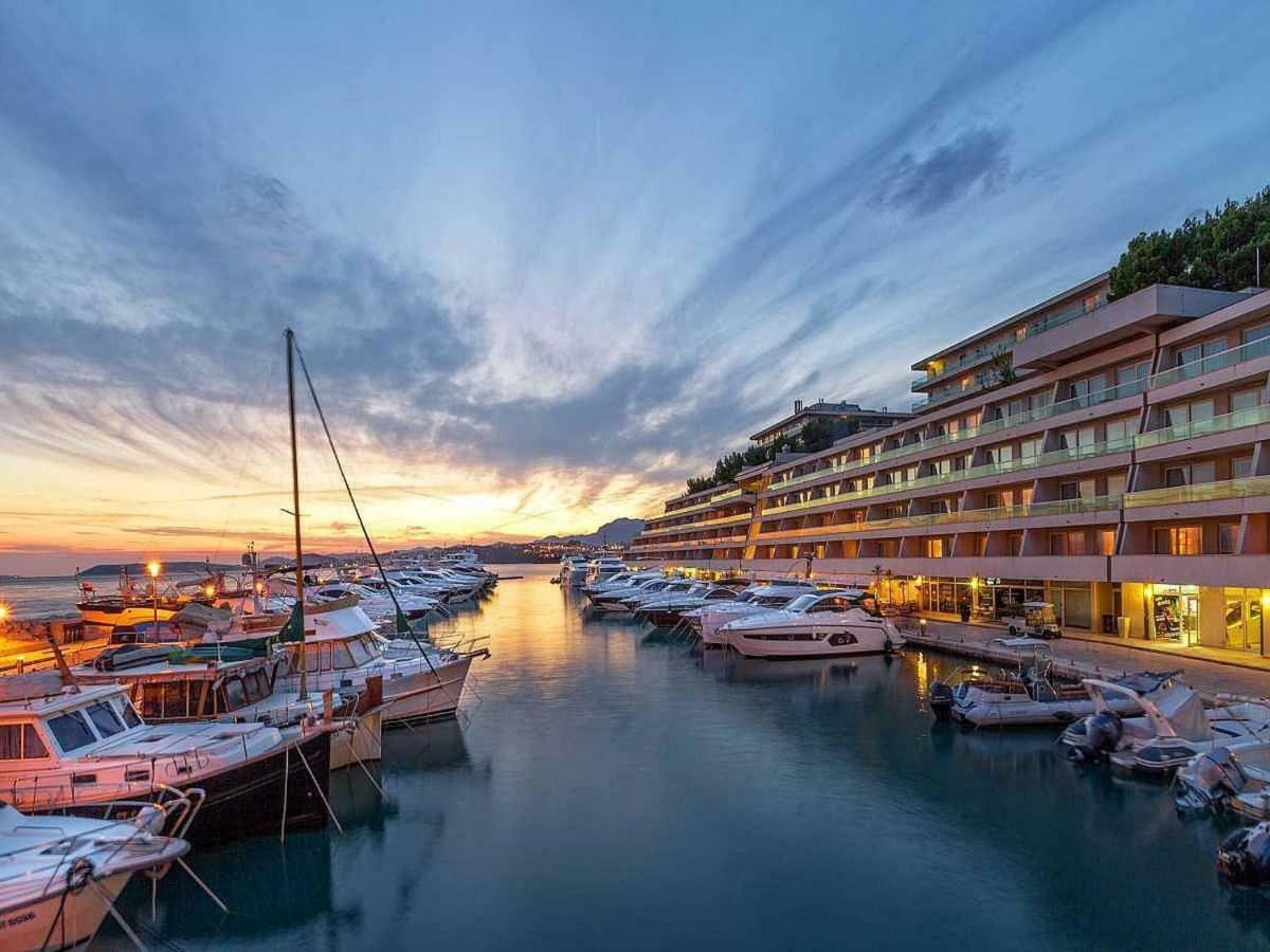 Apartments Leptiric Podstrana Dış mekan fotoğraf