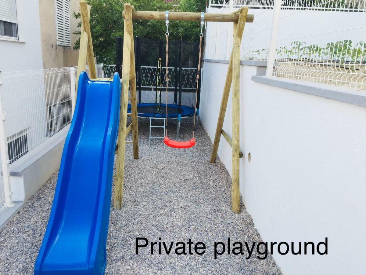Apartments Leptiric Podstrana Dış mekan fotoğraf